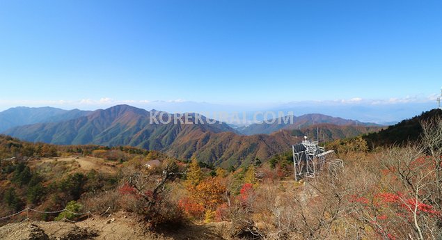 三ツ峠山 山頂