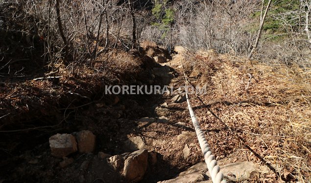 十一ヶ岳付近の急坂