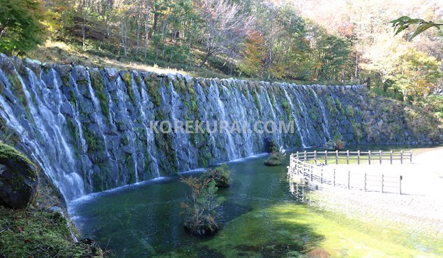 花の都公園 明神の滝