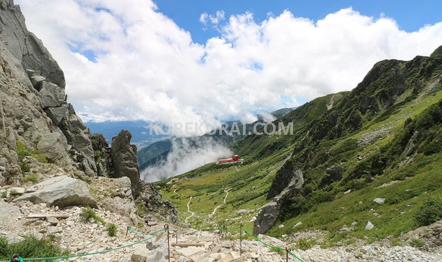 千畳敷カール 登山道 もうすぐ頂上