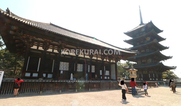 興福寺 東金堂